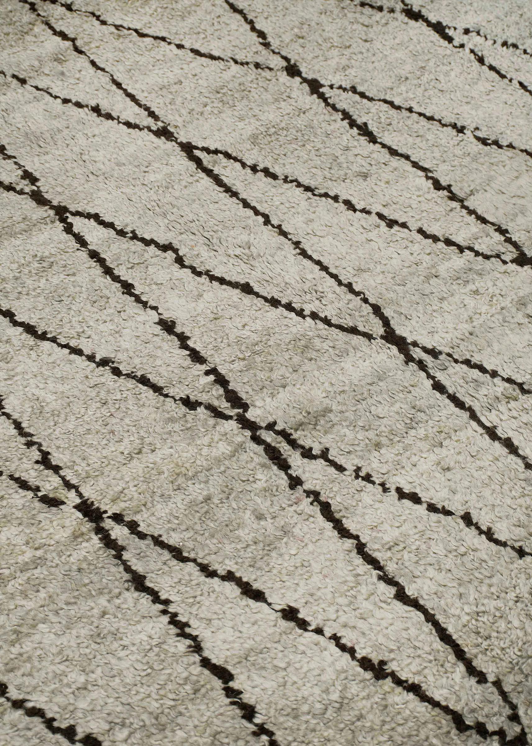 Tulu Gray 8’6″ x 10’2″