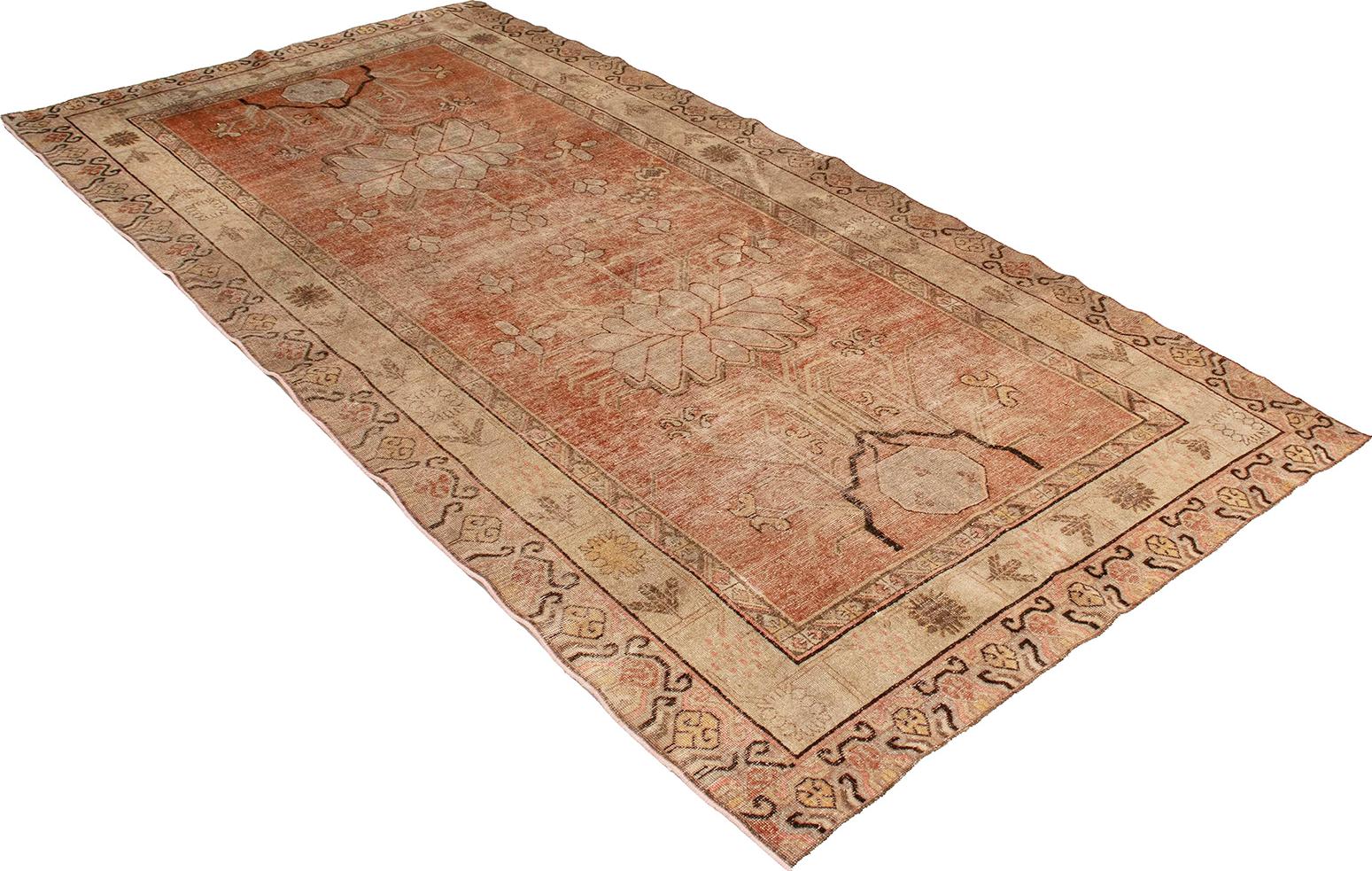 Khotan Ember 5’7″ x 11’6″