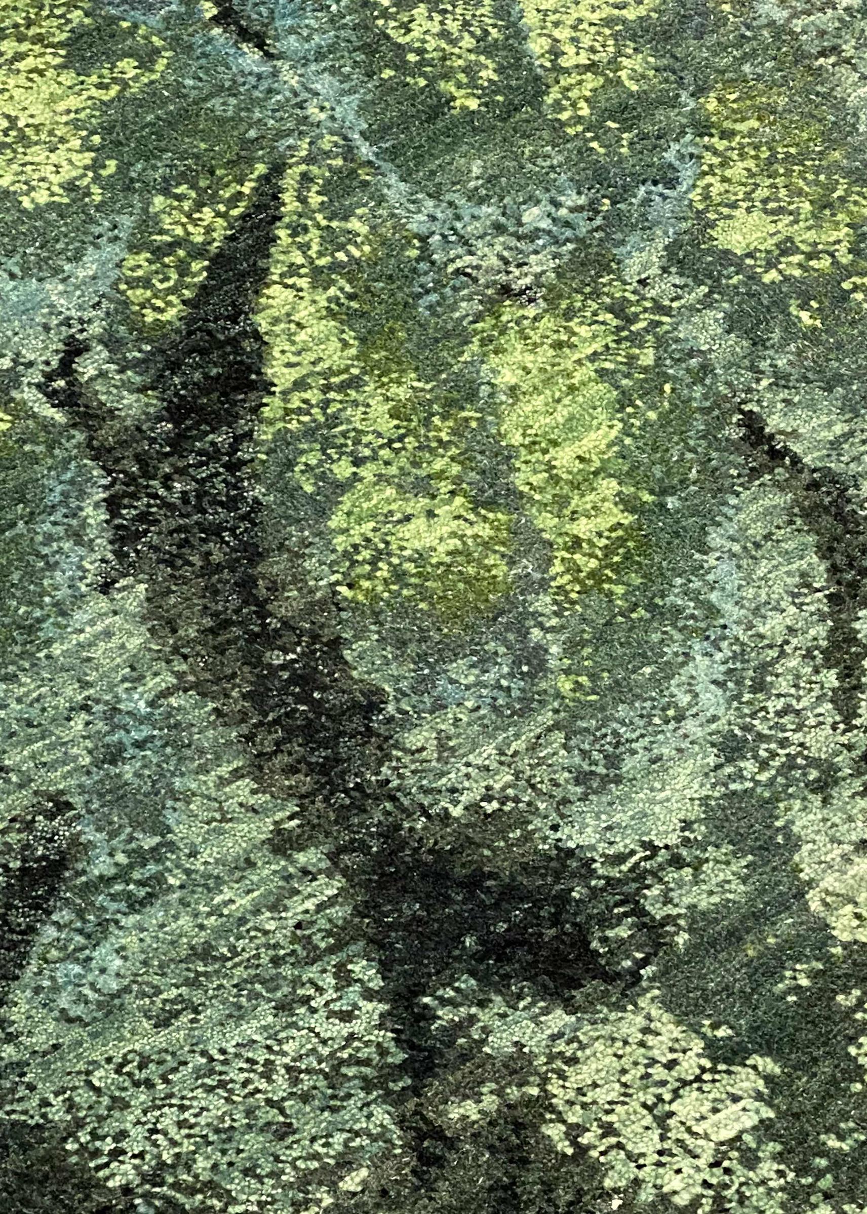 Divine Plumage Jade 6′ x 9′