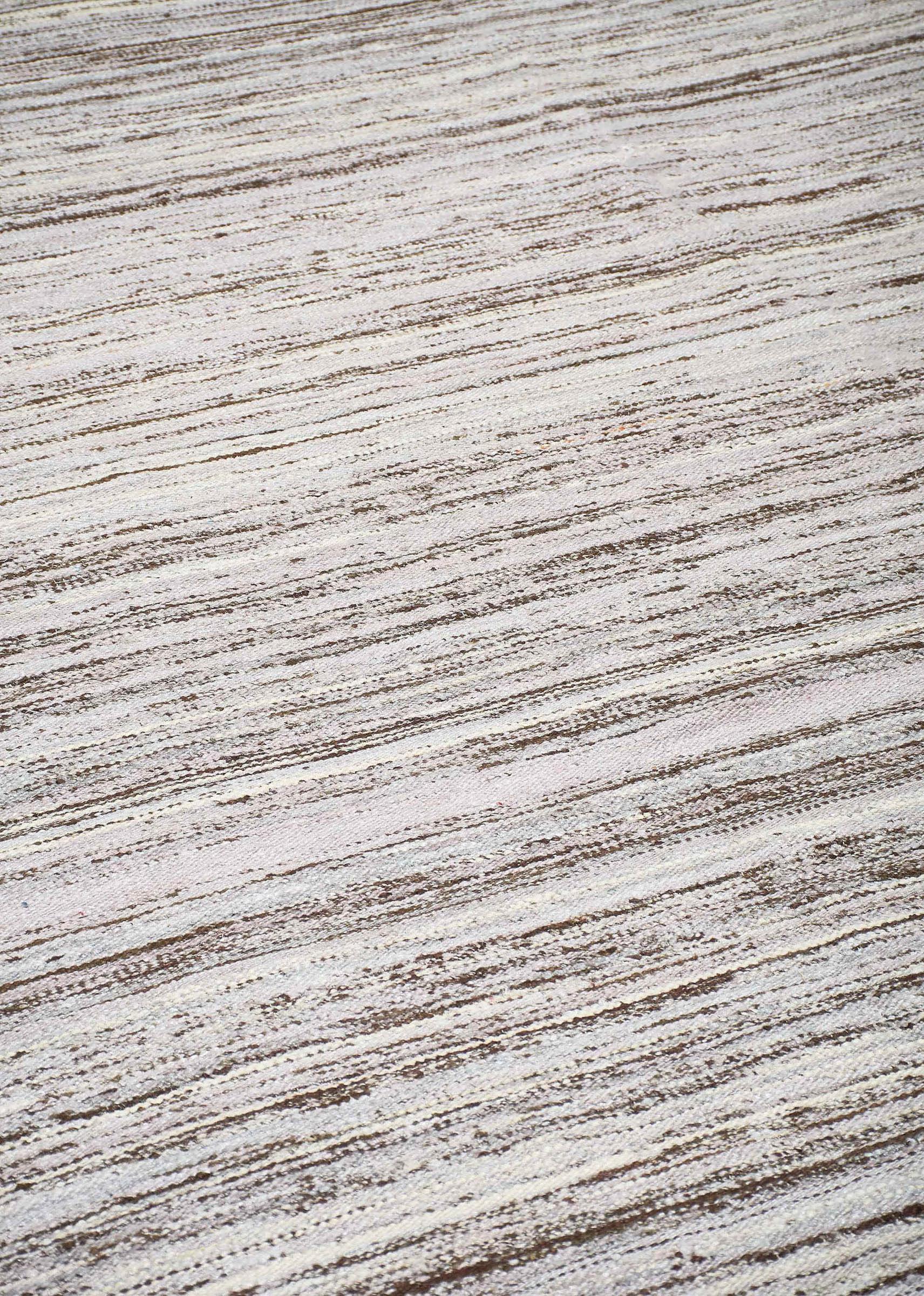 Kilim Charcoal 9′ x 12′