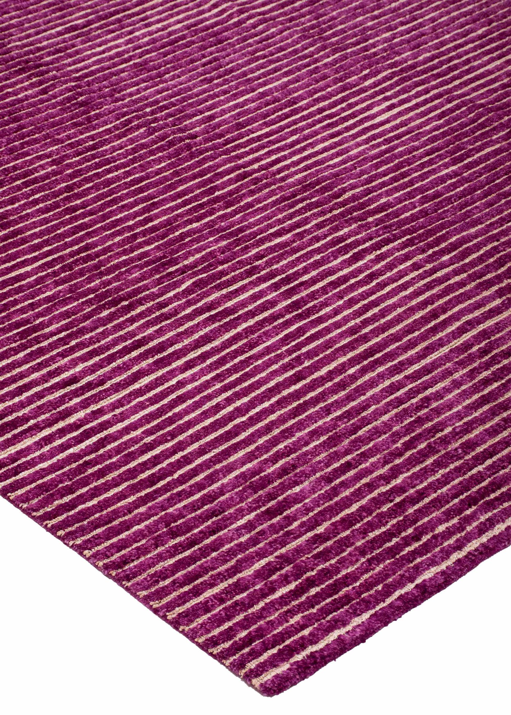 Rib & Loop Magenta 6′ x 9′