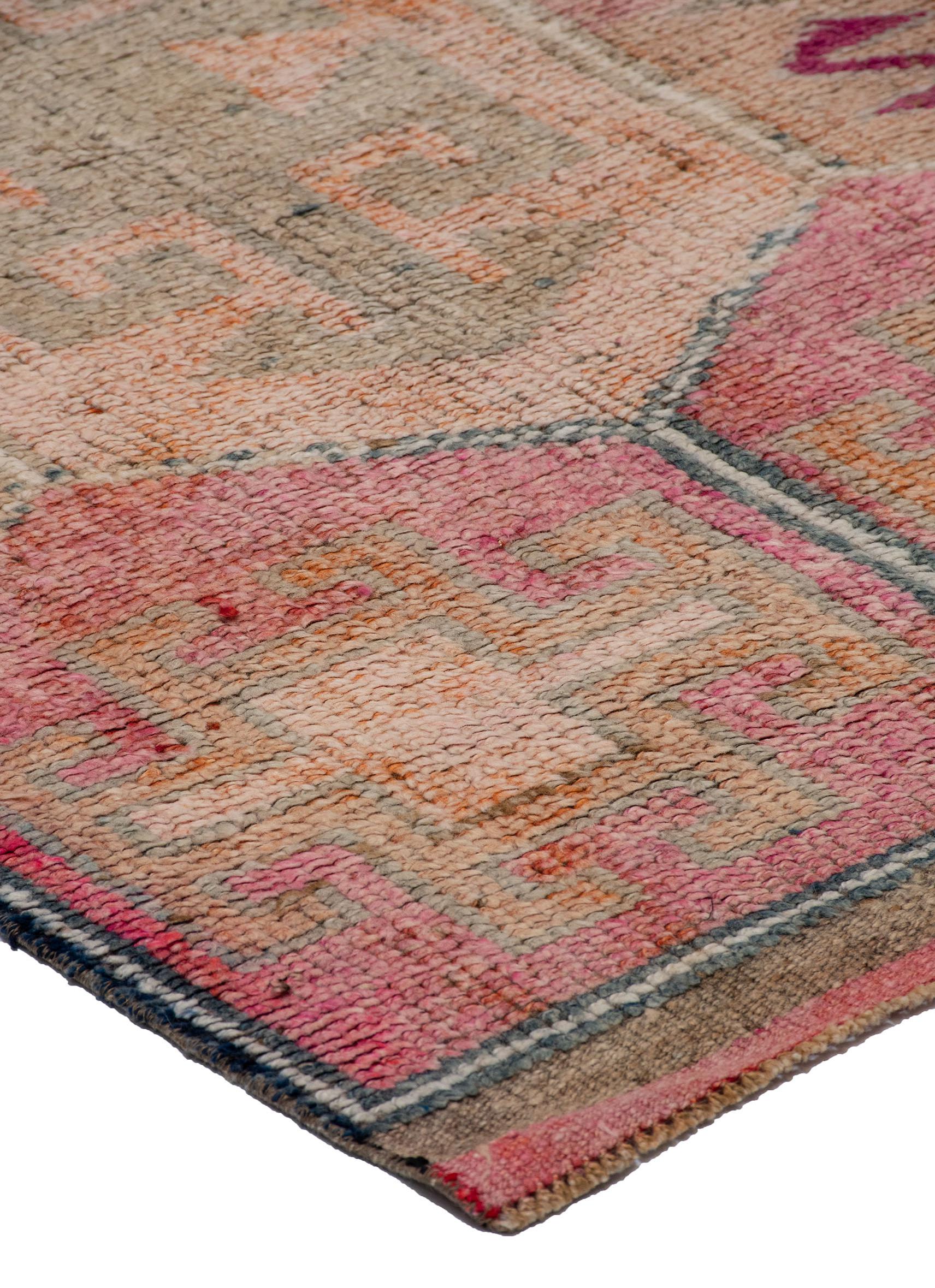 Kurdish Melon 3’5″ x 10’7″