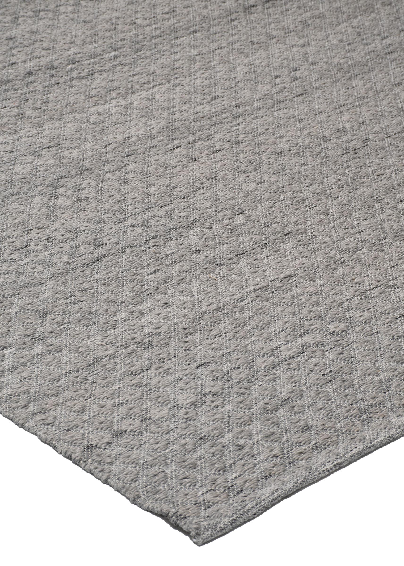 Wilshire Light Gray 6′ x 9′