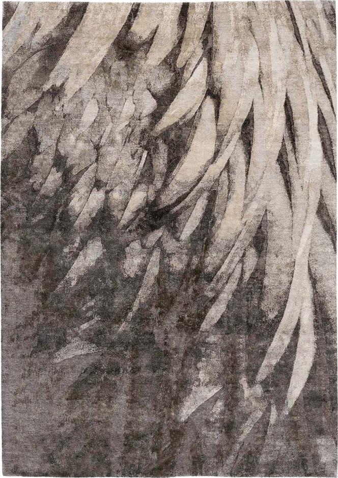 Divine Plumage Sable 8′ x 8′