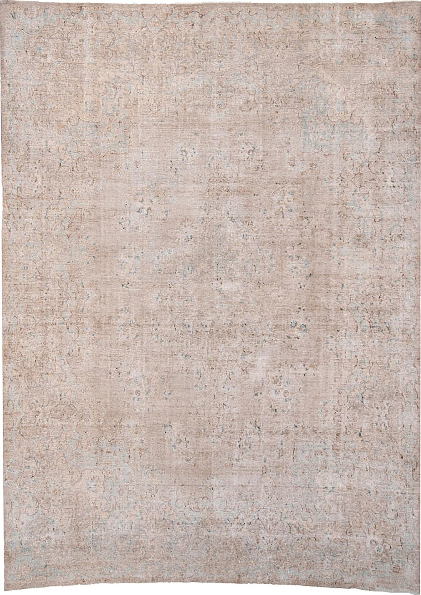 Vintage Bisque 9’6″ x 12’5″