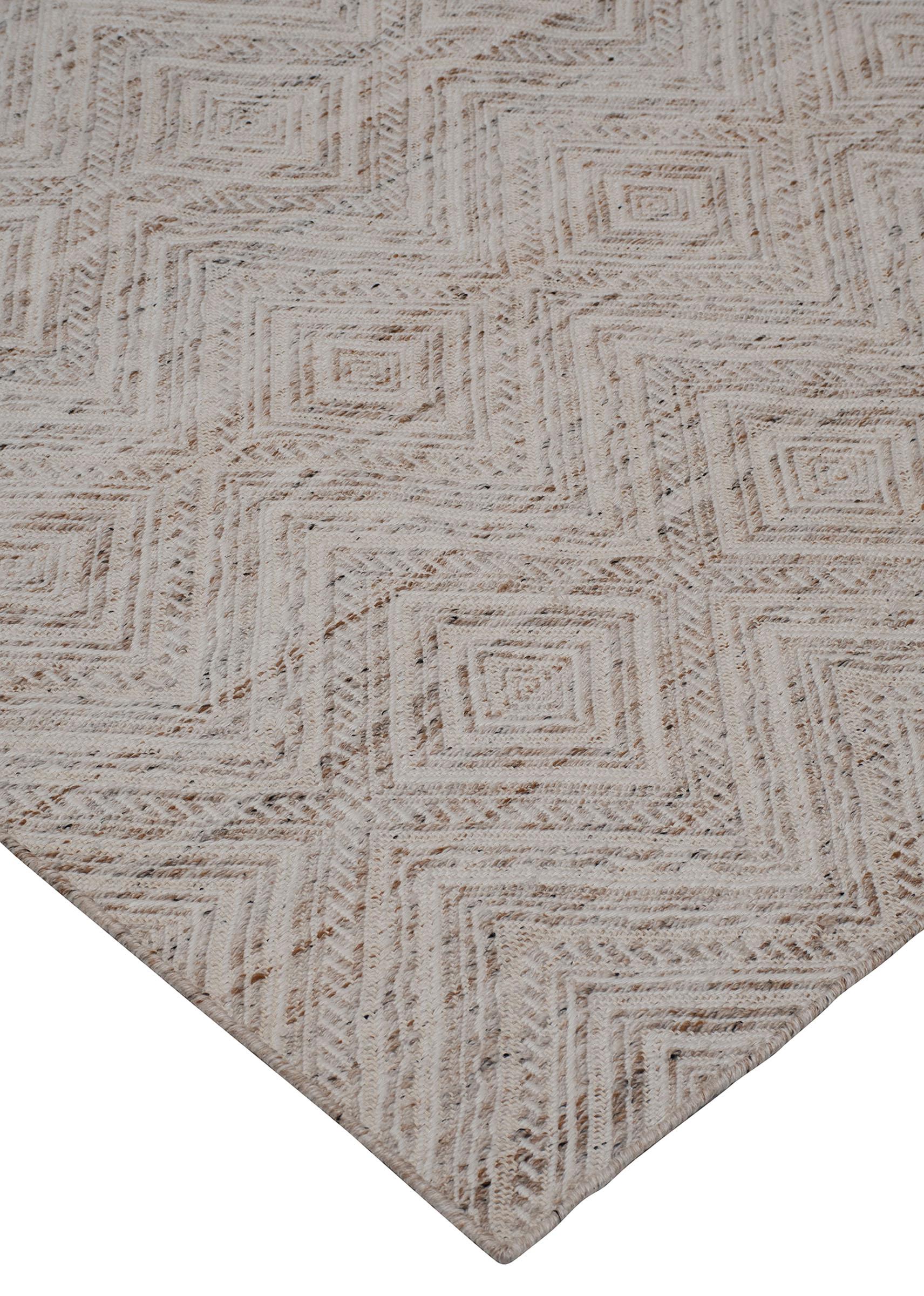 Herringbone Cream Sand 6′ x 9′