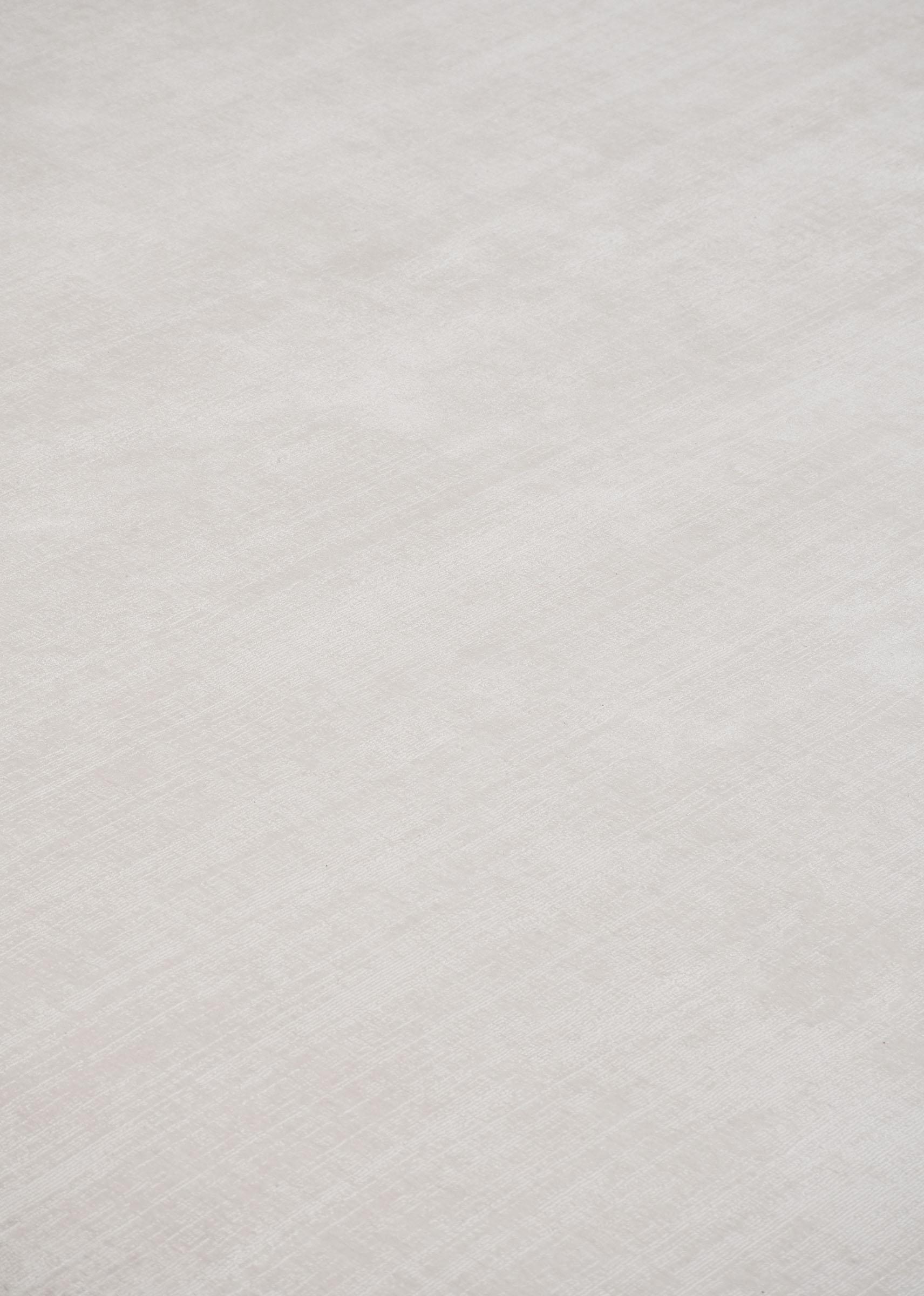Circa Plush Snow 6′ x 9′
