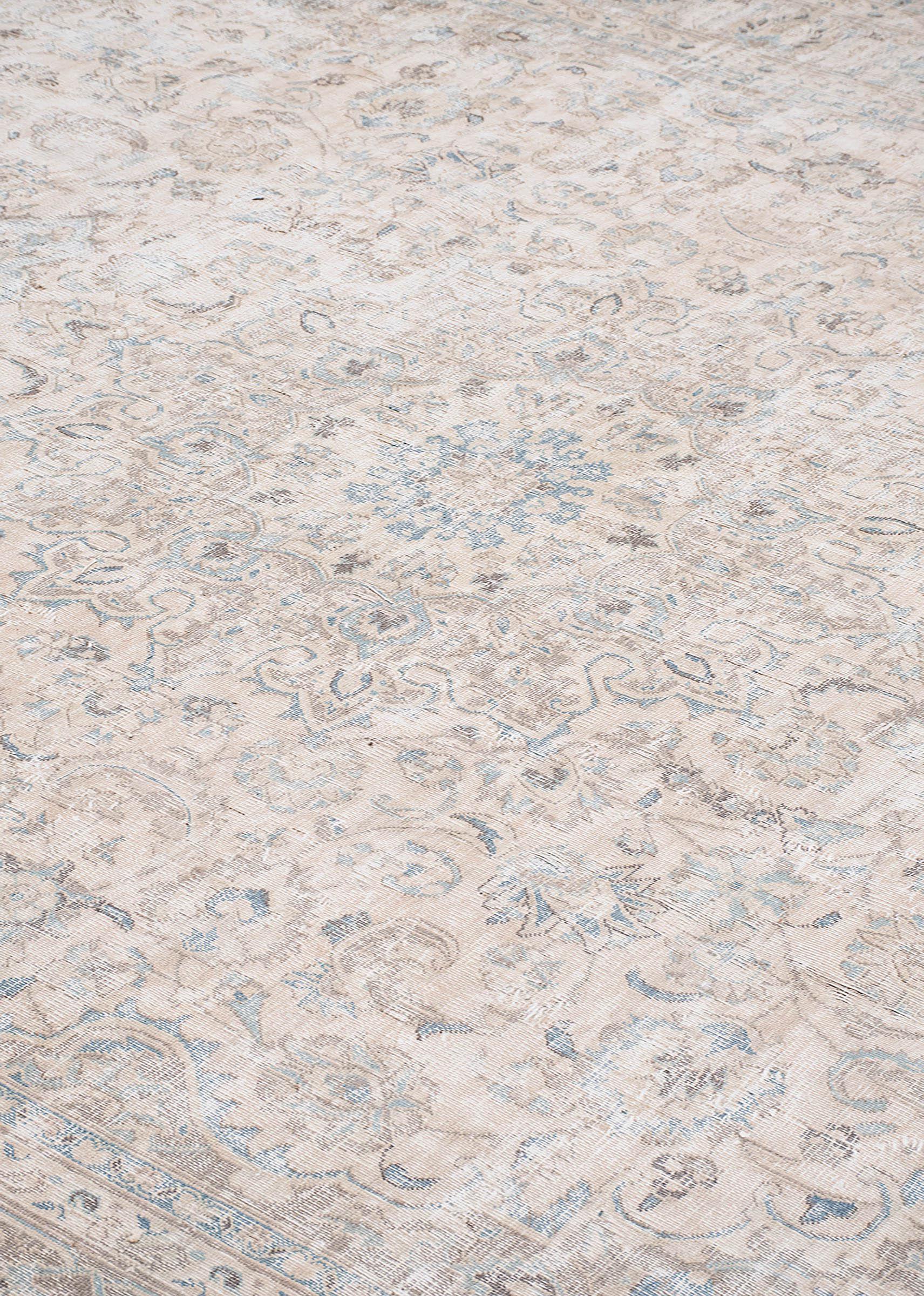 Circa Bisque 9’9″ x 12’2″