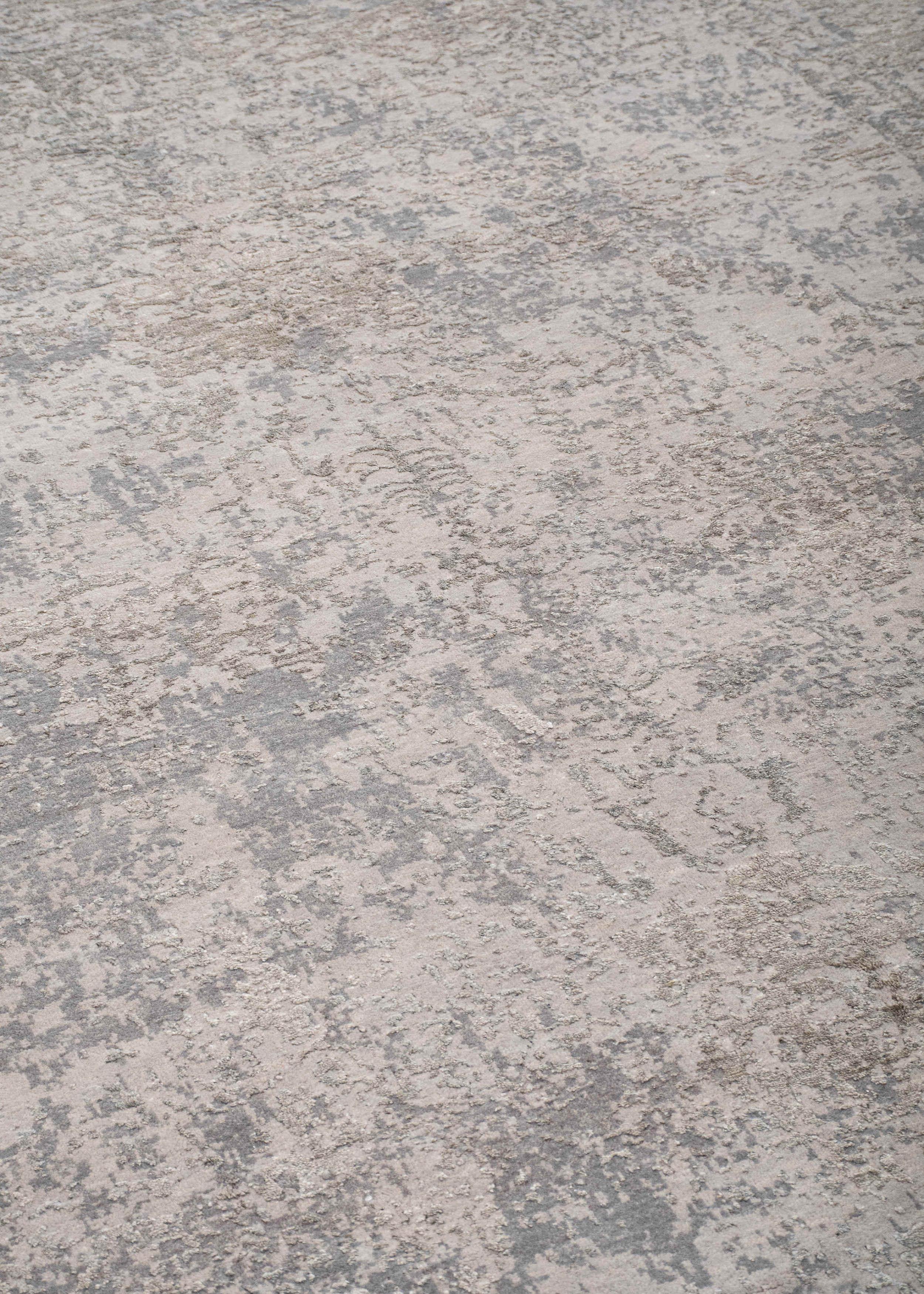 Mirage Silver 12’0”x14’11”