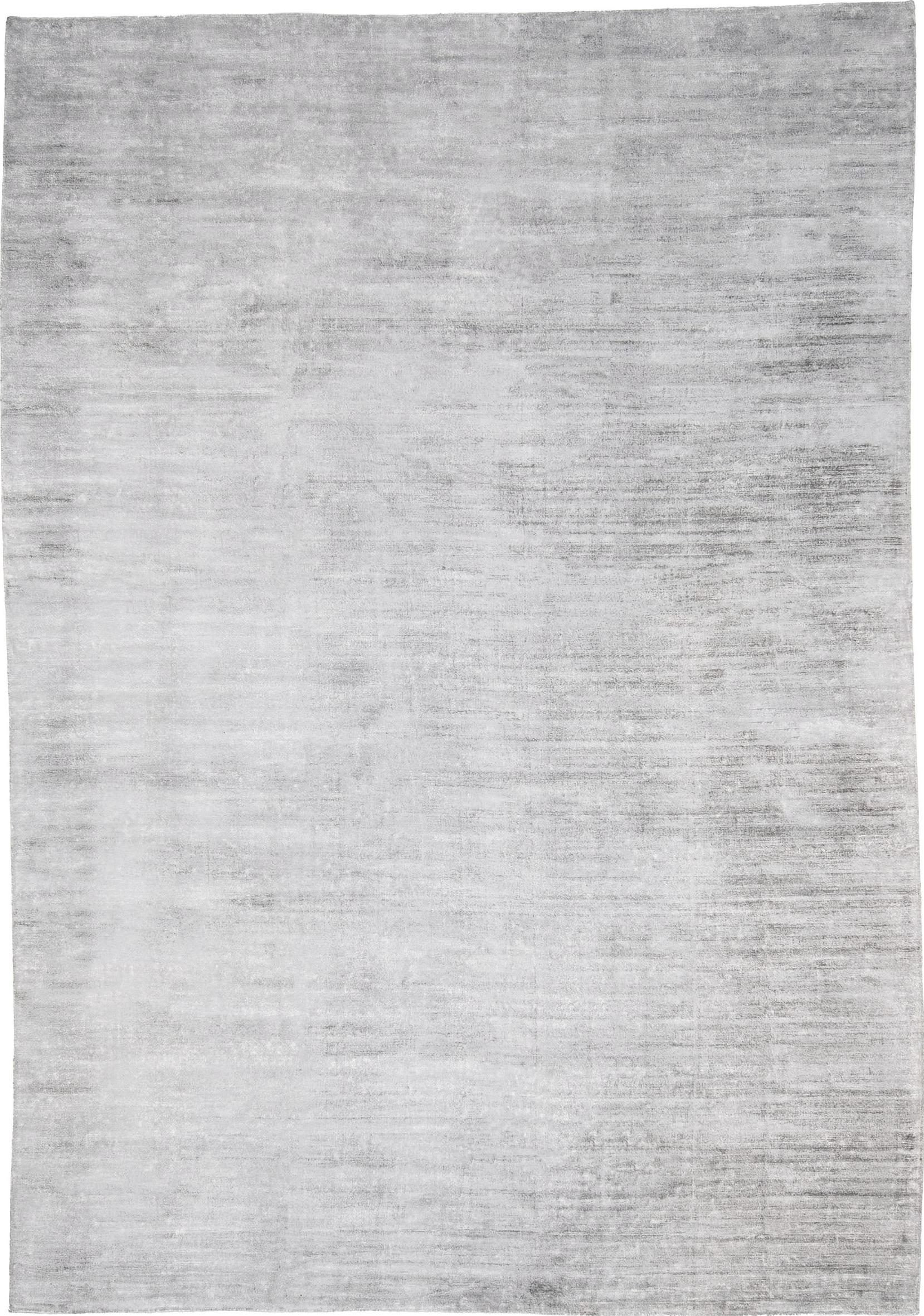 Chroma Silver 9′ x 11’11”
