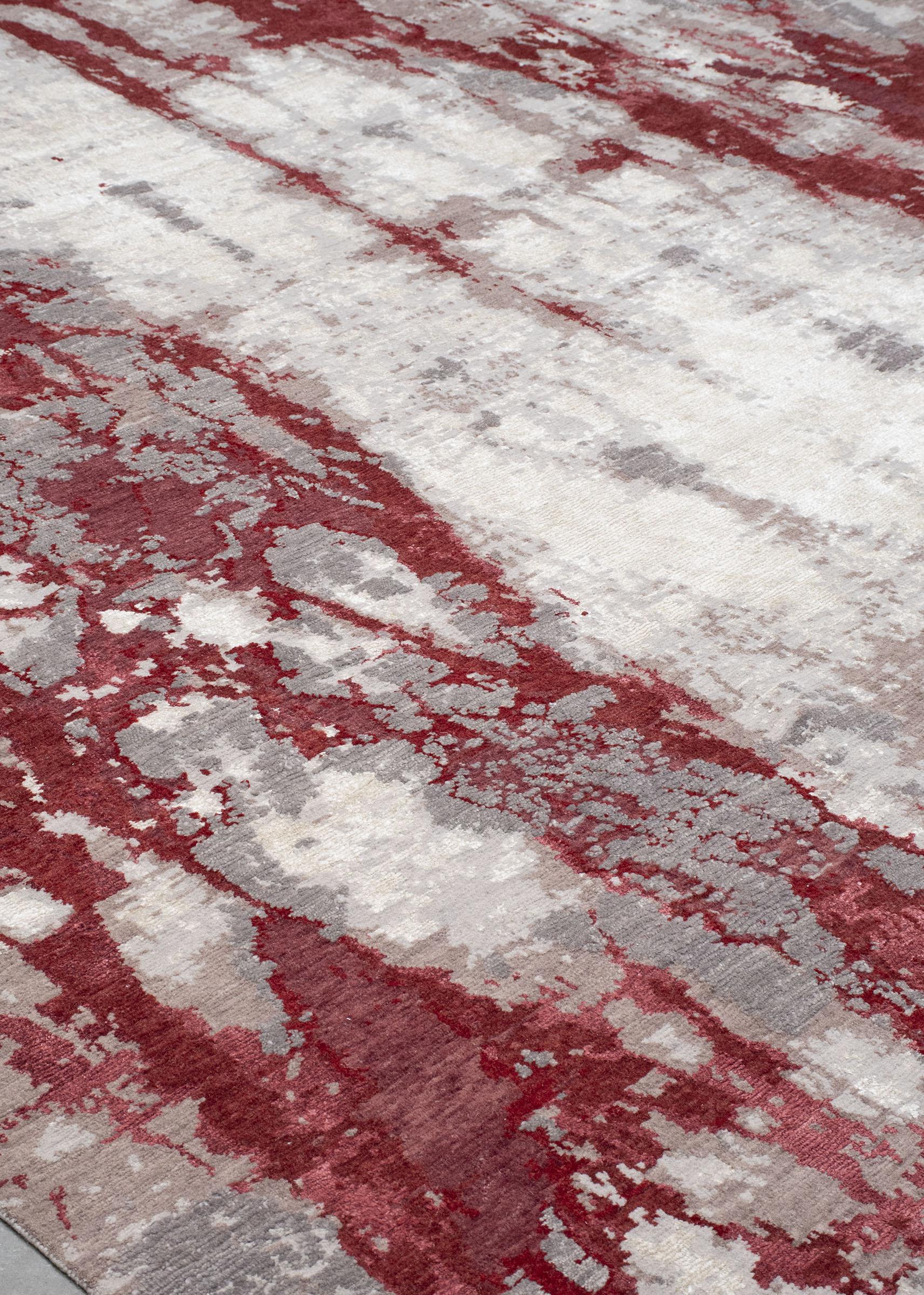 Phoenix Crimson 9’2″ x 12’3″