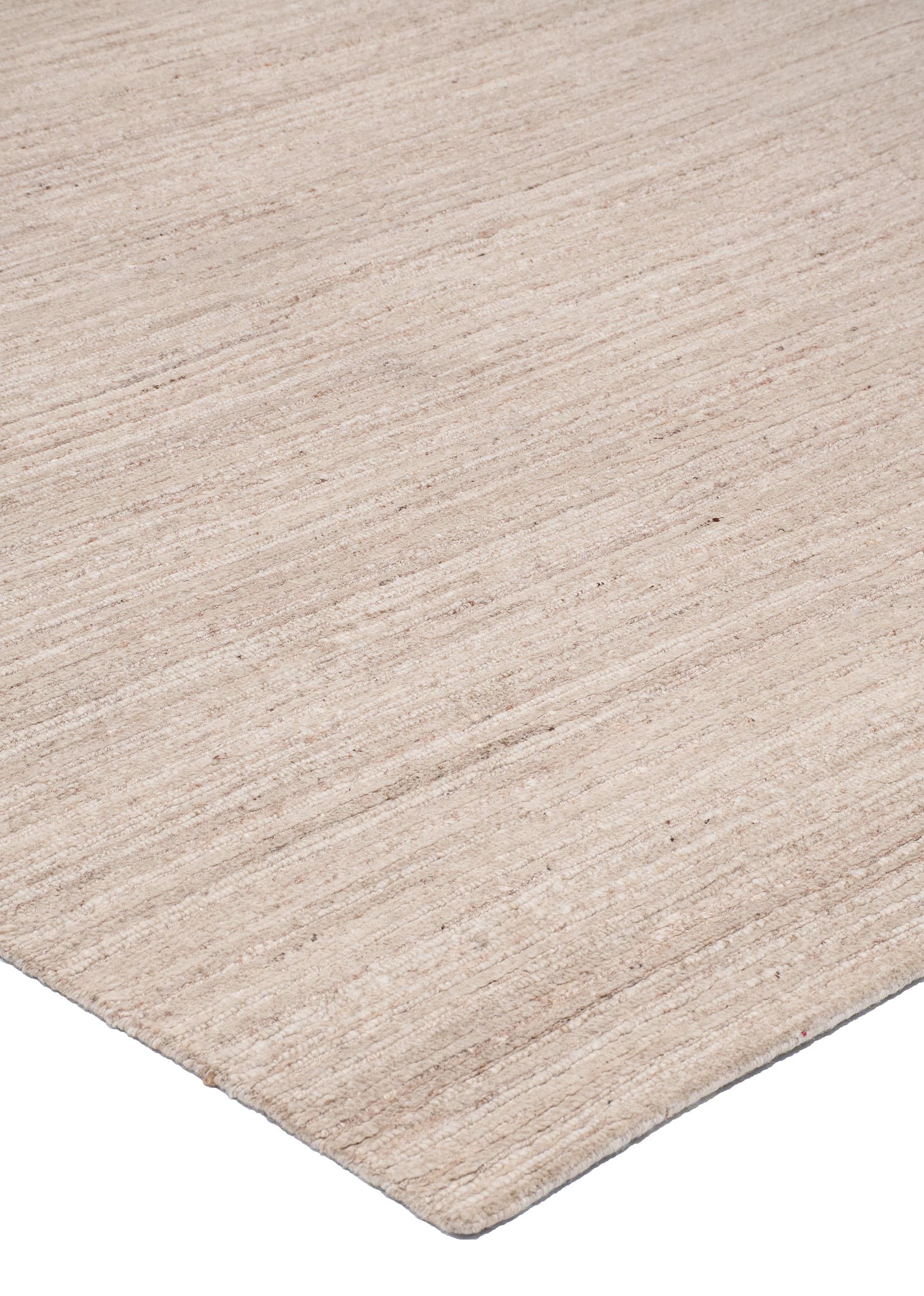 Konia Tan 9′ x 11’11”