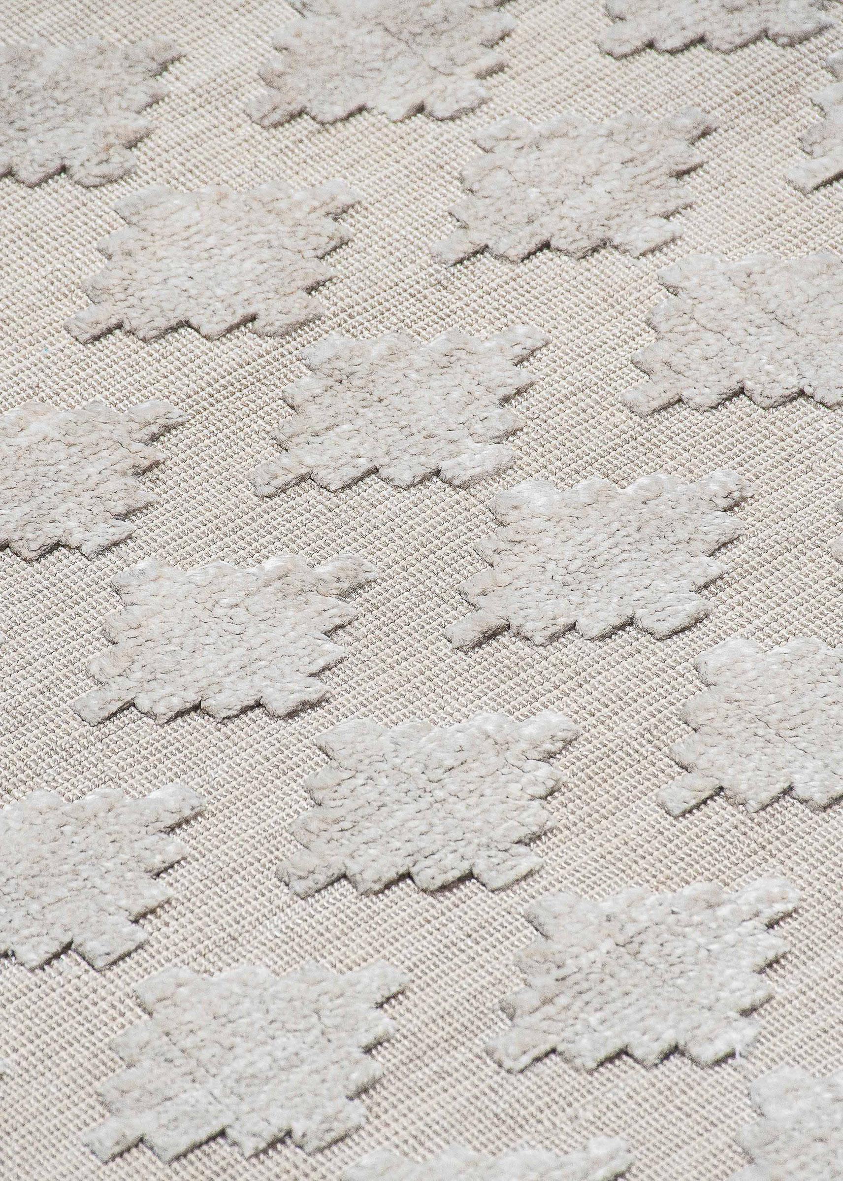 Moonchain Silver 12′ x 15’2″