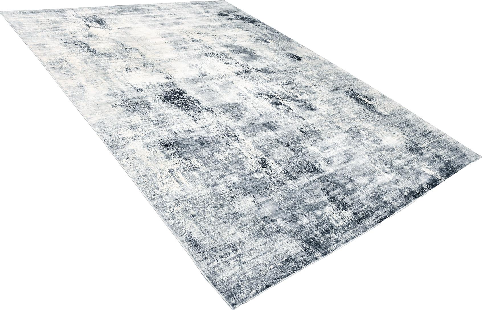 Glacial Silver 9’11” x 14′