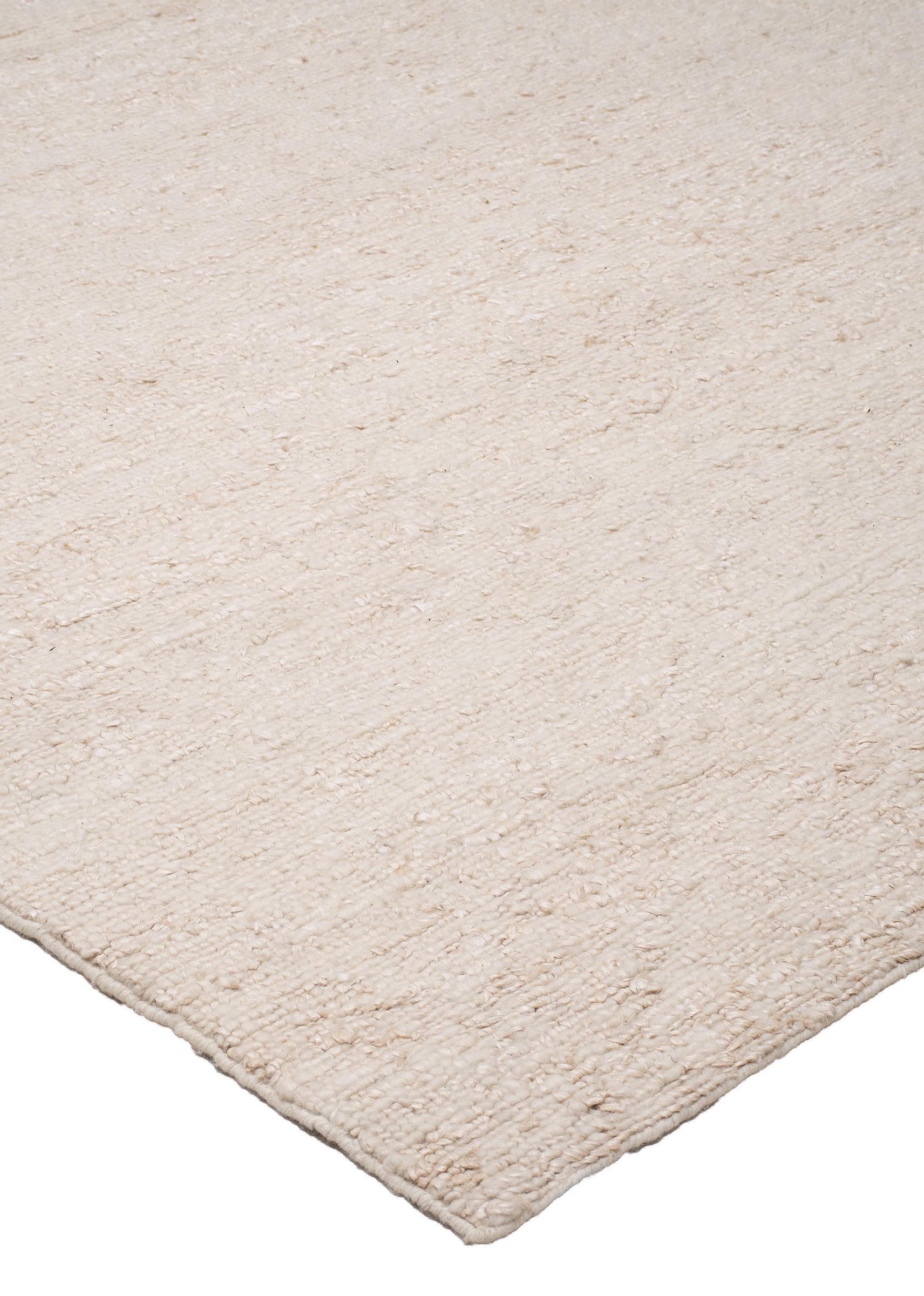 Opaque Ivory  10’0”x14’0”