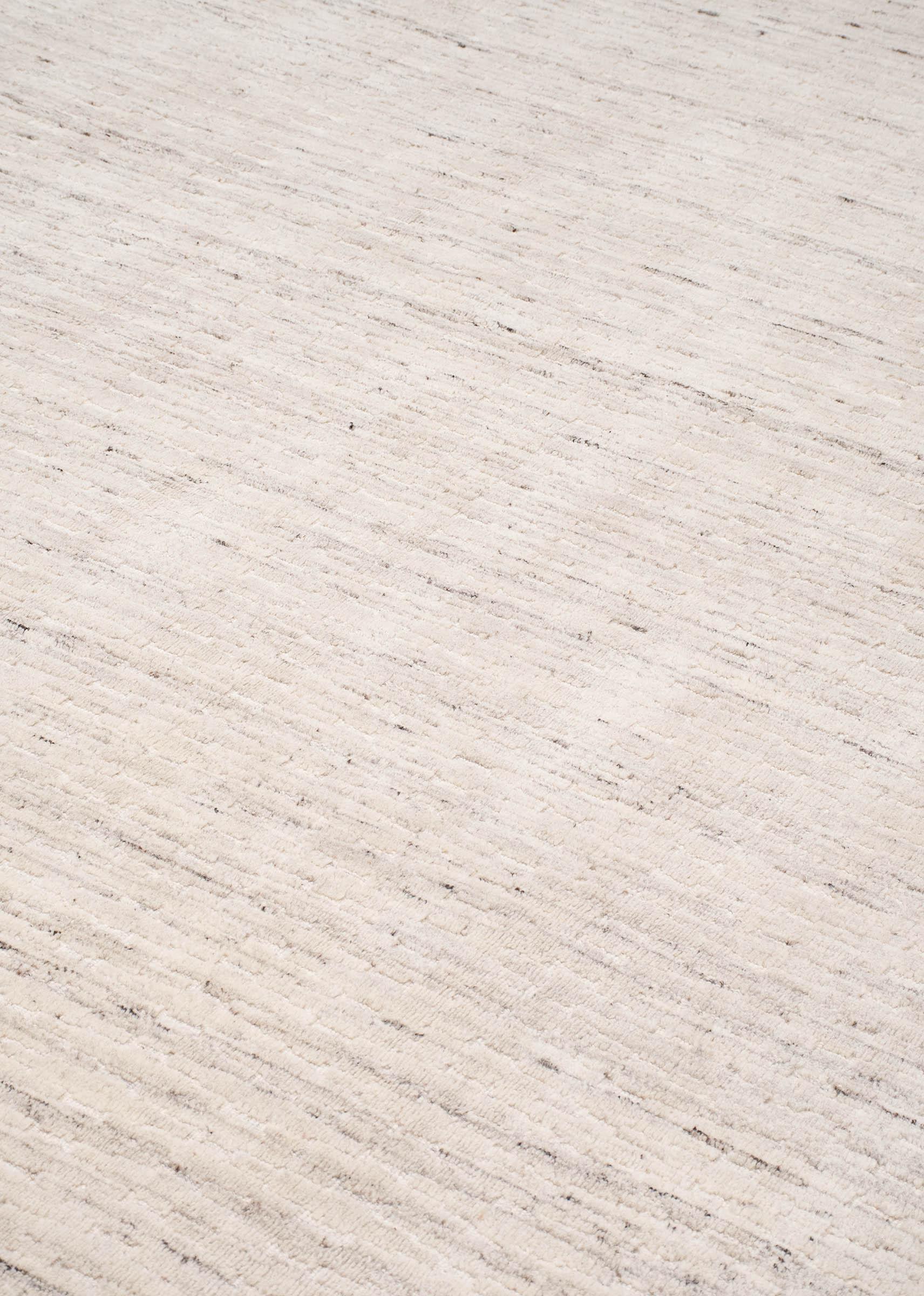 Diamond Lt Oatmeal 10’0”x14’0”